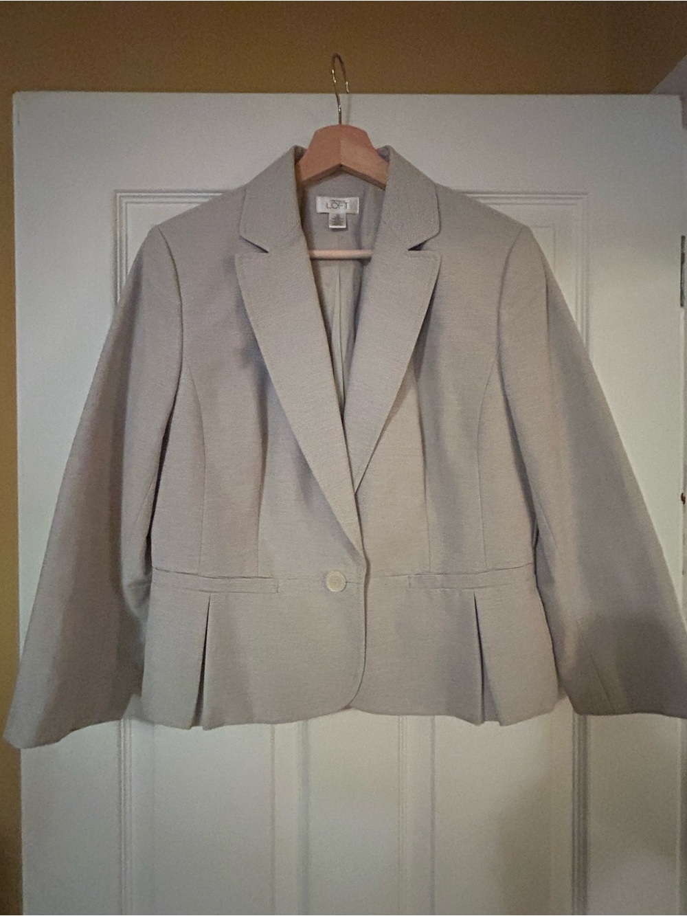 LOFT Light Gray Women's Blazer Jacket